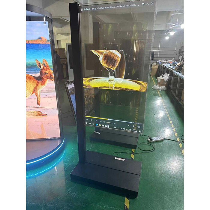透明なLG 55インチOLEDフロアスタンディングキオスク、PCAPタッチスクリーンHDMIデジタル広告ディスプレイモール用